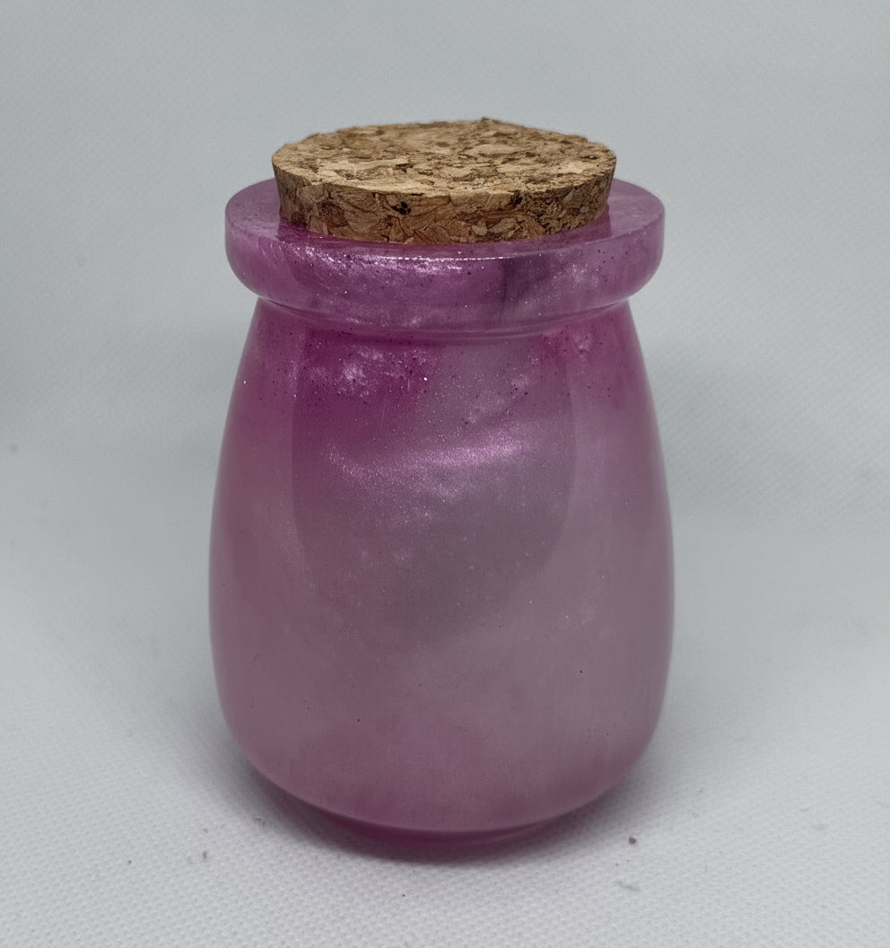 Container w Cork